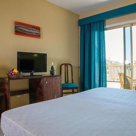 Hotel Aeropuerto Sur Сан-Исидро Экстерьер фото