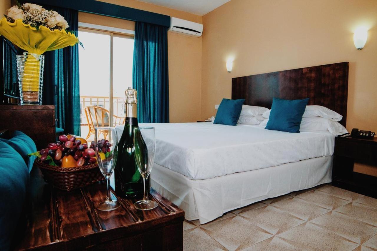 Hotel Aeropuerto Sur Сан-Исидро Экстерьер фото