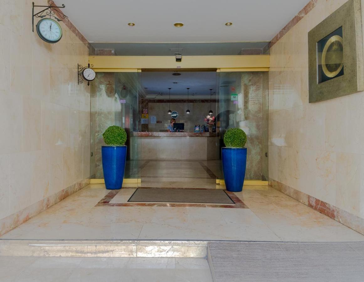 Hotel Aeropuerto Sur Сан-Исидро Экстерьер фото